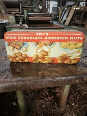 Decorative Tin Collectible  Fry's Advertising Tin Litho Empty Box For Display